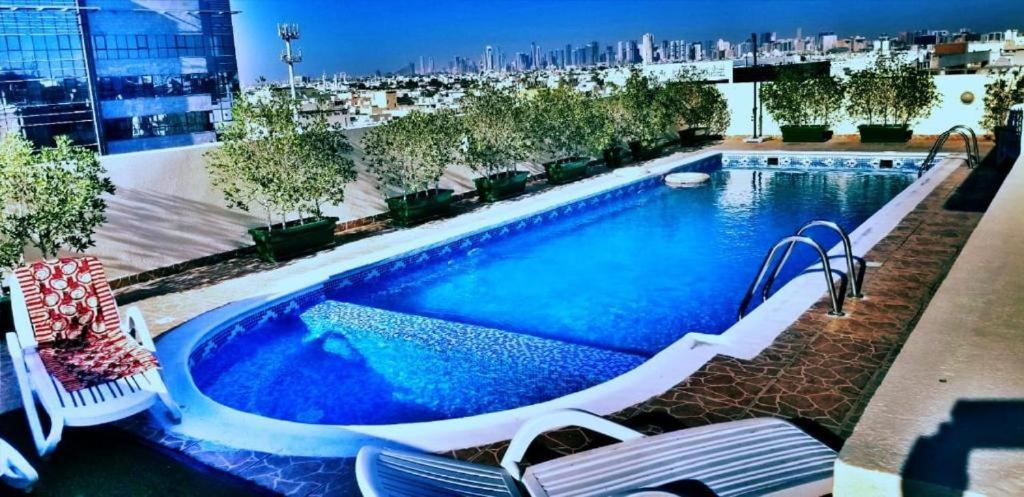 Icon Hotel Apartments Dubai Exterior foto