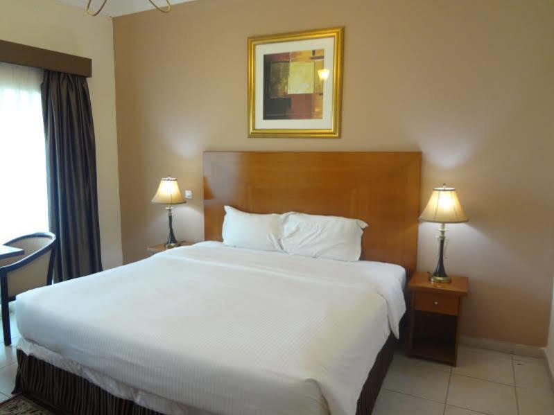 Icon Hotel Apartments Dubai Exterior foto